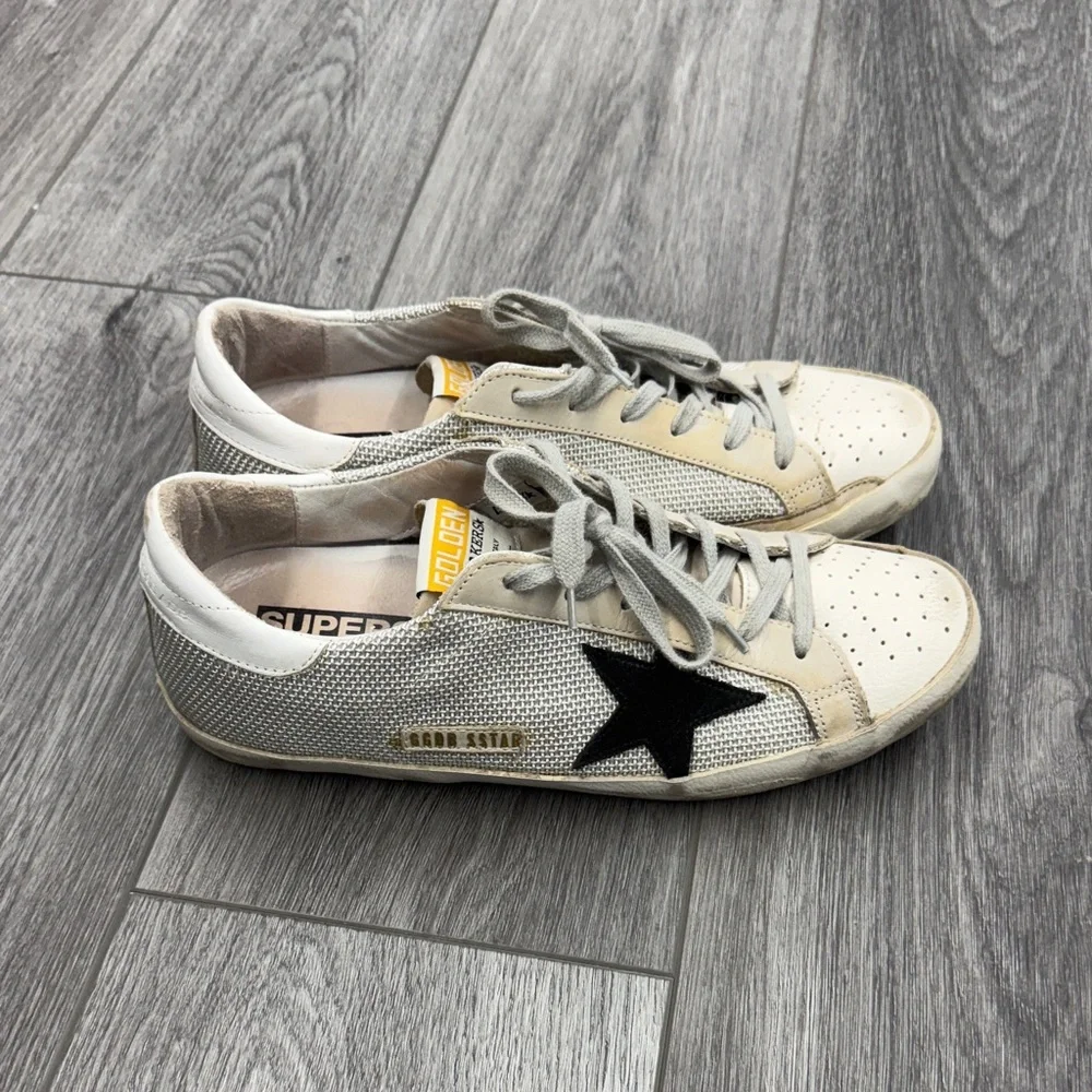 Golden Goose Superstars - Picture 1 of 9